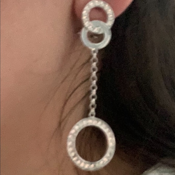 Dangling Circular Earring - Picture 2 of 4